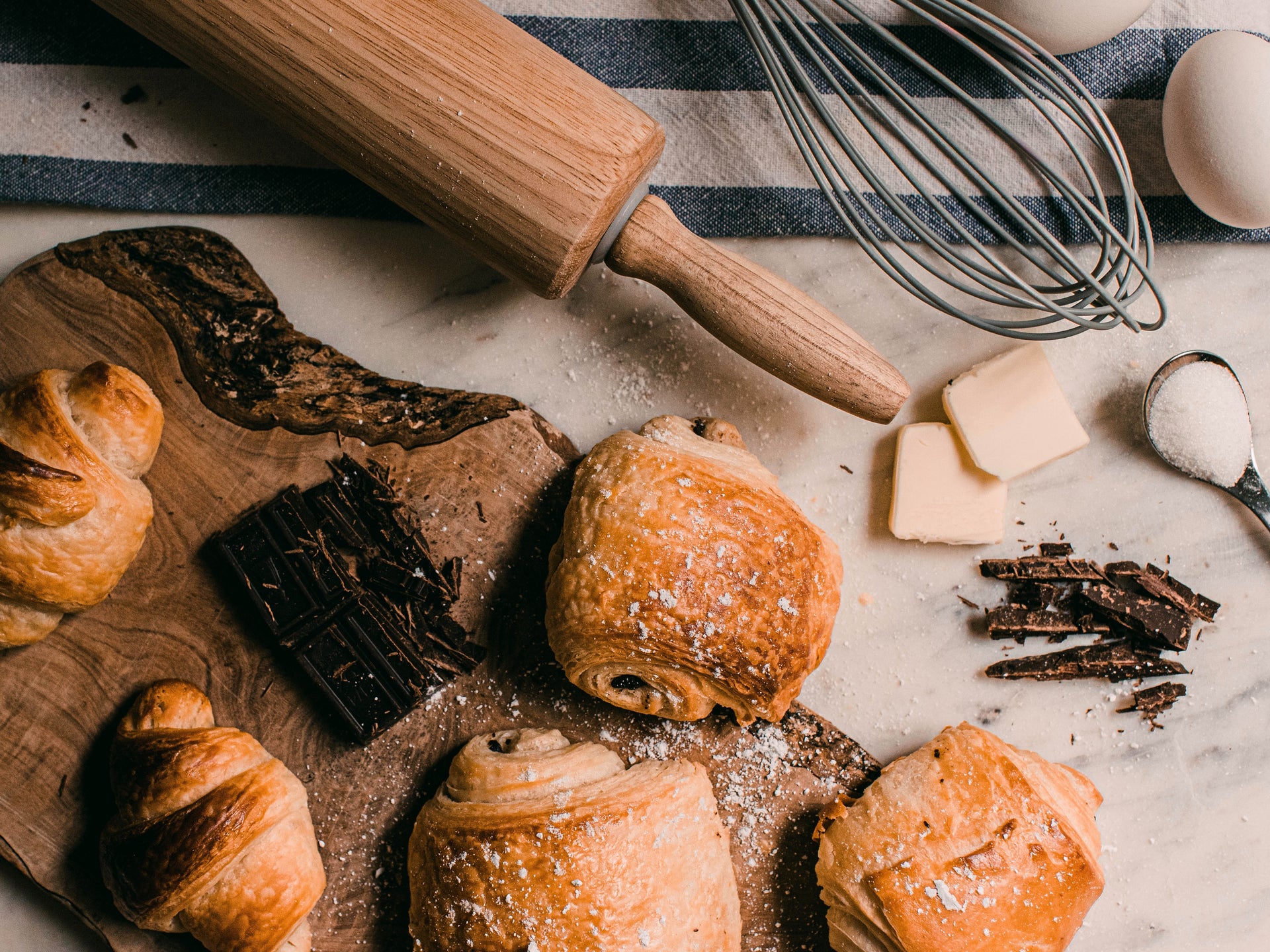 pies and cakes tools